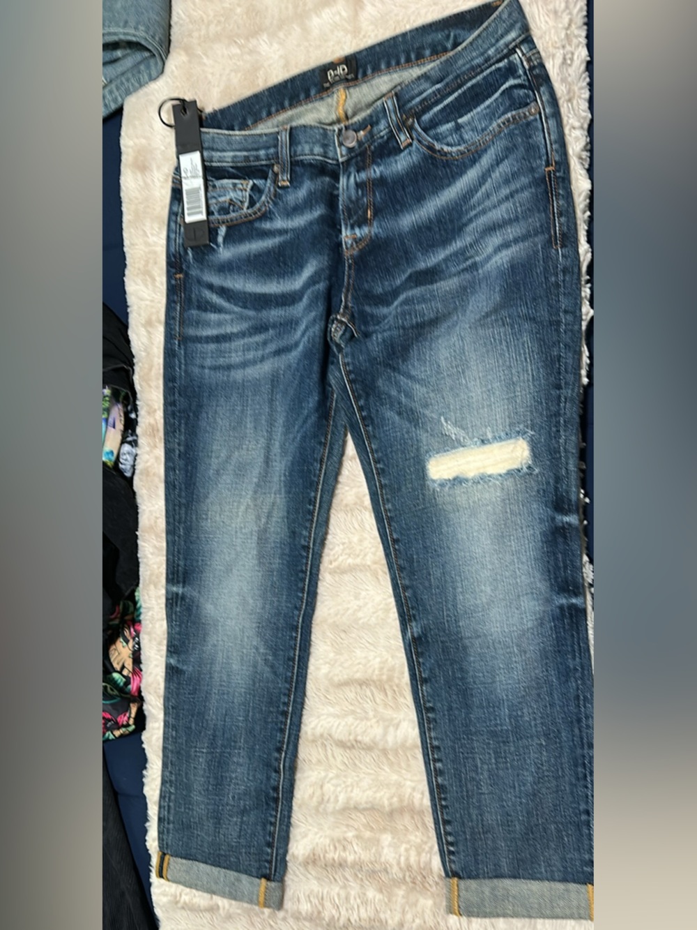Classic Distressed Boyfriend Jeans in Medium Blue